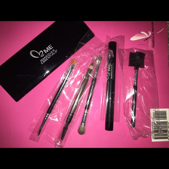 ME Makeover Essentials - Picture 3 of 4